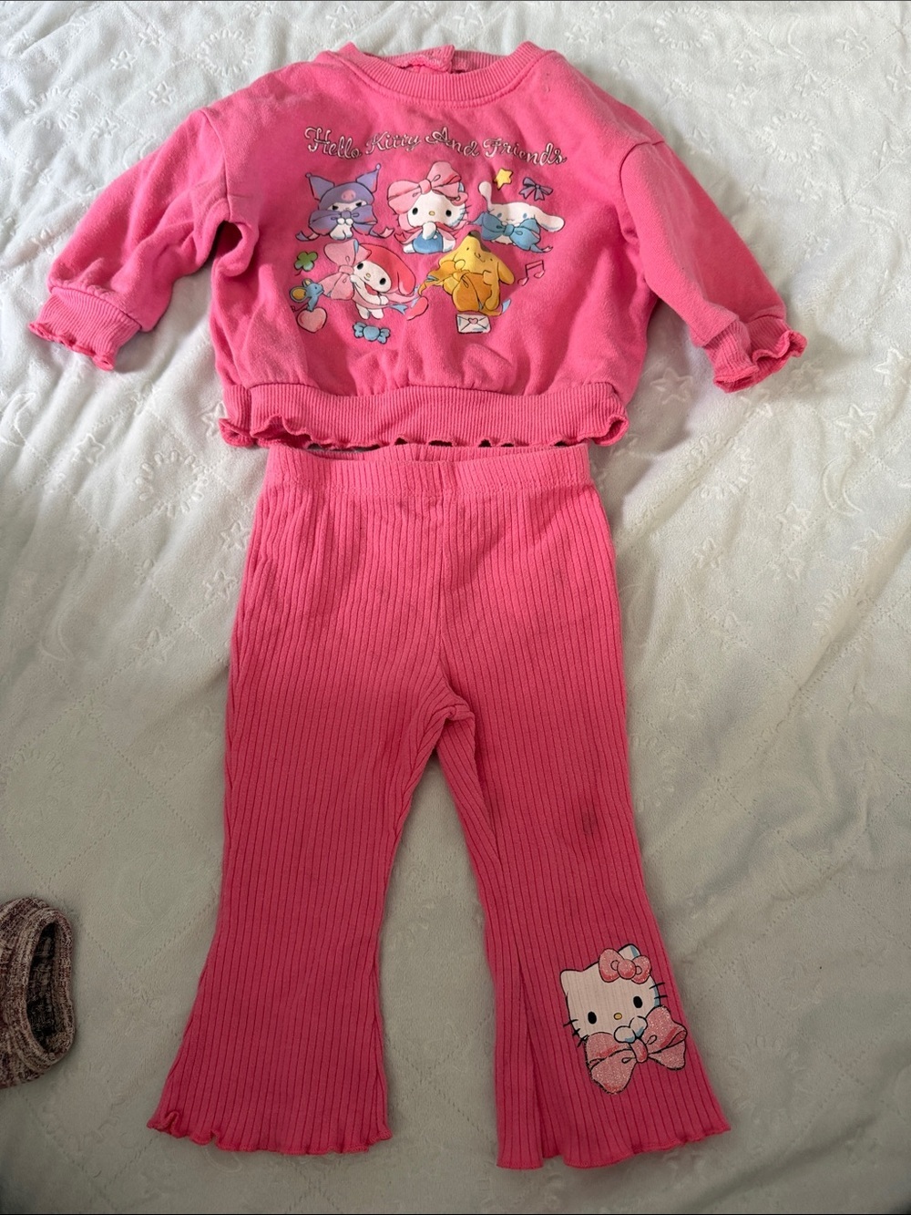 Hello Kitty Hot Pink Graphic Pullover Sweatshirt for Kids - Picture 5 of 10